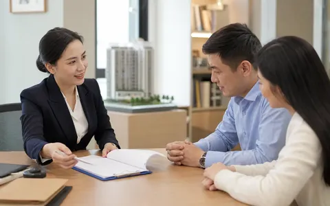 Dịch Vụ Công Chứng Hợp Đồng Chuyển Nhượng Tài Sản